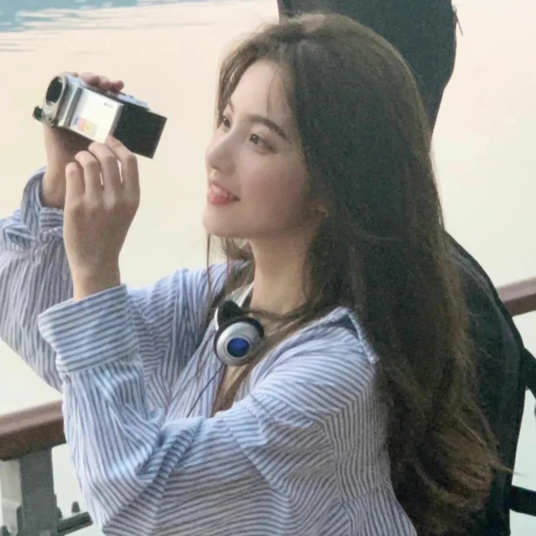 傻白甜的霸总老公